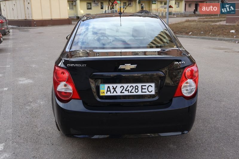 Седан Chevrolet Aveo 2013 в Харькове