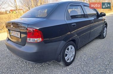 Седан Chevrolet Aveo 2005 в Ивано-Франковске