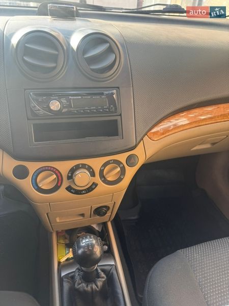 Седан Chevrolet Aveo 2008 в Александрие