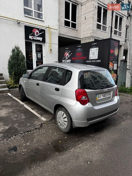 Хэтчбек Chevrolet Aveo 2008 в Софиевской Борщаговке
