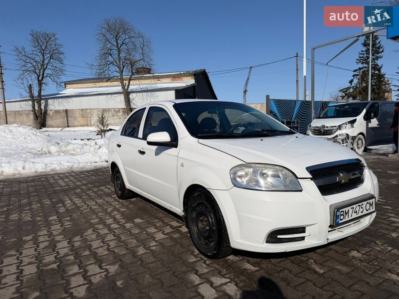 Седан Chevrolet Aveo 2006 в Ромнах
