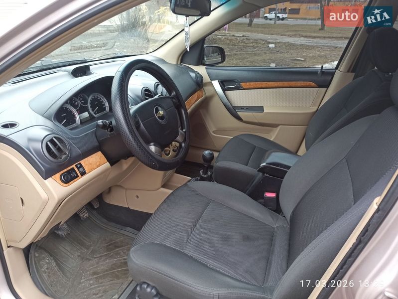 Седан Chevrolet Aveo 2008 в Харькове