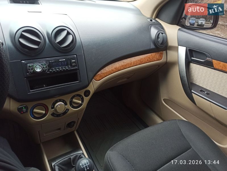 Седан Chevrolet Aveo 2008 в Харькове