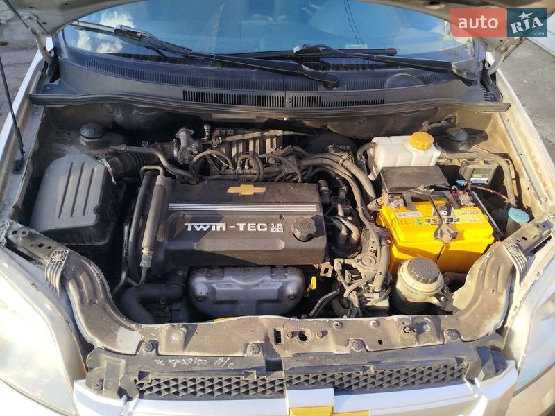 Седан Chevrolet Aveo 2008 в Киеве