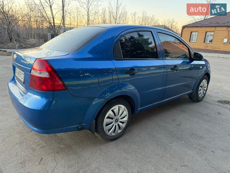 Седан Chevrolet Aveo 2007 в Врадиевке