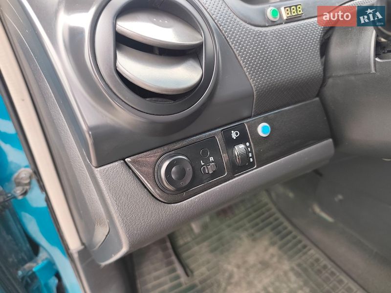 Седан Chevrolet Aveo 2008 в Полтаве