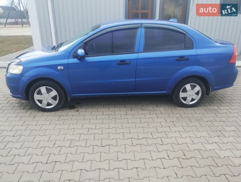 Седан Chevrolet Aveo 2007 в Калиновке
