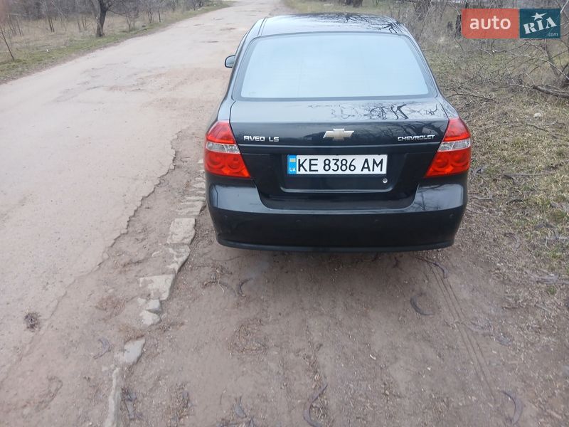 Седан Chevrolet Aveo 2006 в Кривом Роге
