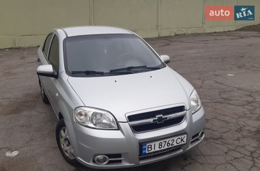 Седан Chevrolet Aveo 2011 в Лубнах