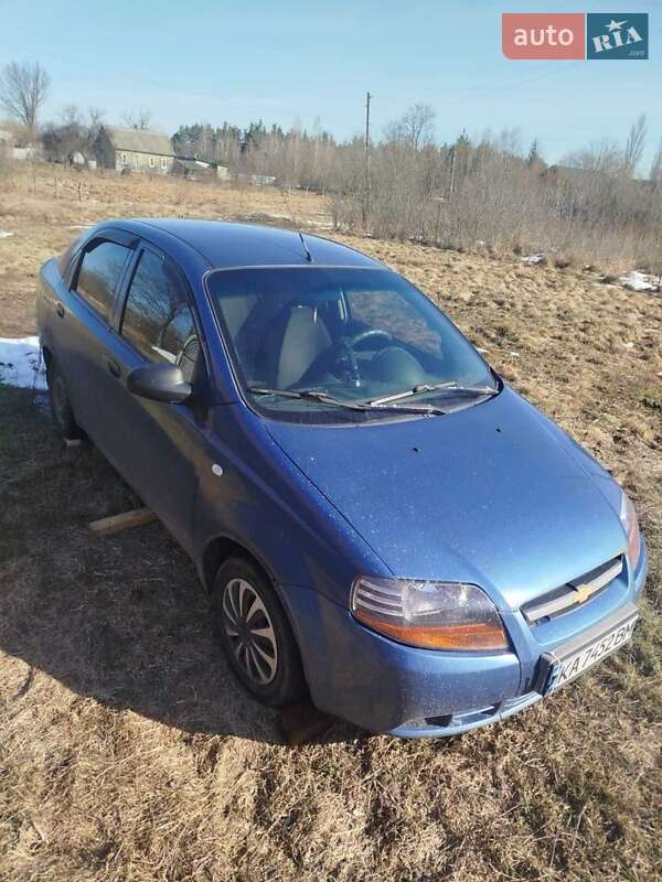 Седан Chevrolet Aveo 2006 в Ирпене