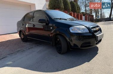 Седан Chevrolet Aveo 2007 в Киеве