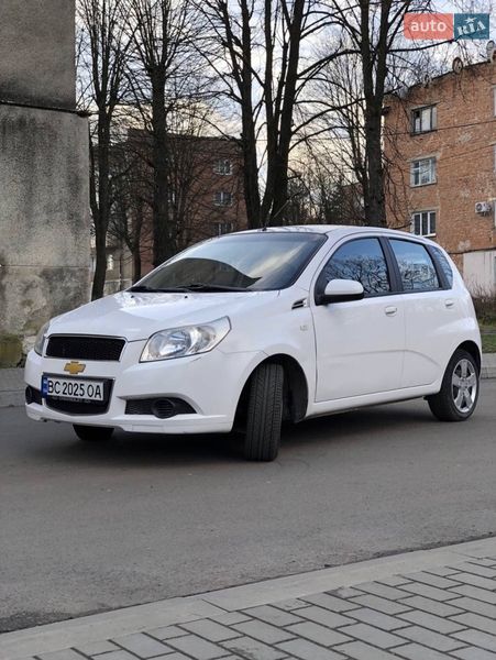 Хэтчбек Chevrolet Aveo 2009 в Николаеве
