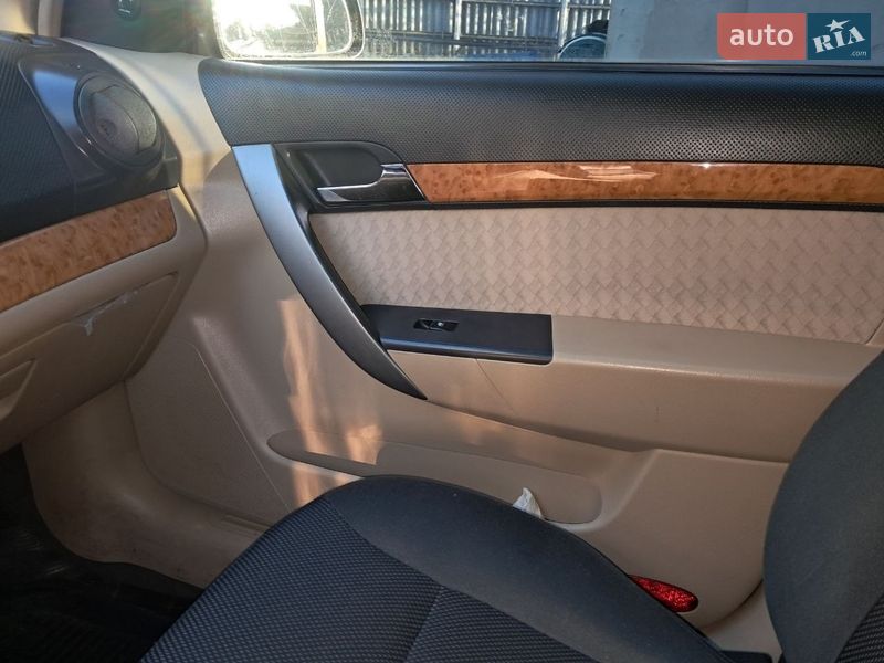 Седан Chevrolet Aveo 2008 в Терновке фото 7 Седан Chevrolet Aveo 2008 в Терновке