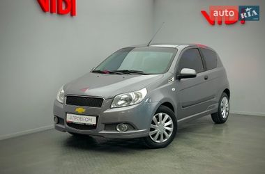 Хэтчбек Chevrolet Aveo 2011 в Киеве