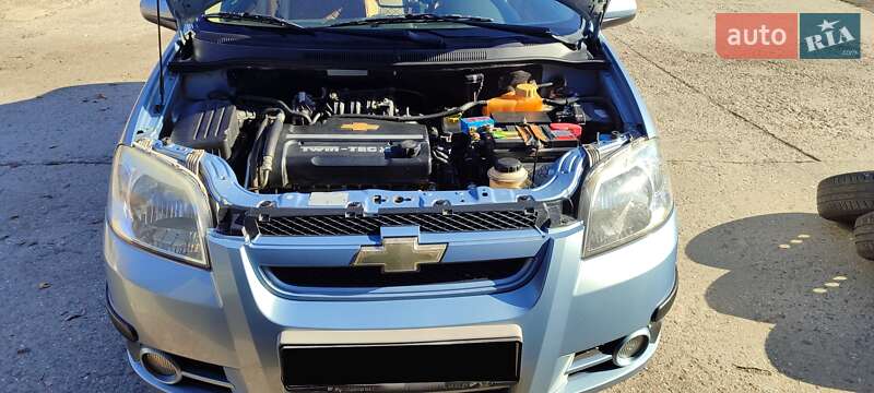 Седан Chevrolet Aveo 2007 в Южноукраинске