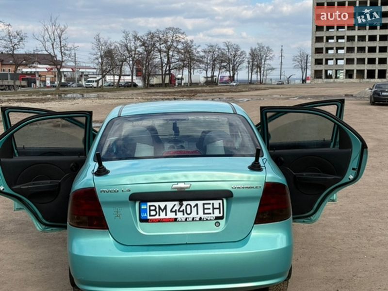 Седан Chevrolet Aveo 2005 в Тернополі