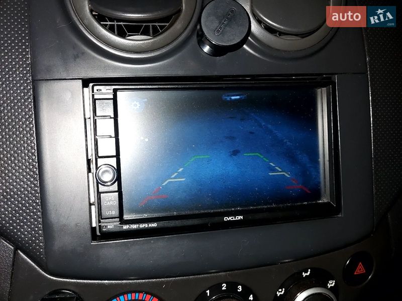 Седан Chevrolet Aveo 2011 в Киеве фото 5 Седан Chevrolet Aveo 2011 в Киеве