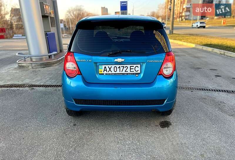 Хэтчбек Chevrolet Aveo 2008 в Харькове