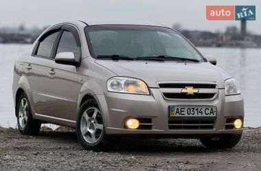 Седан Chevrolet Aveo 2007 в Днепре