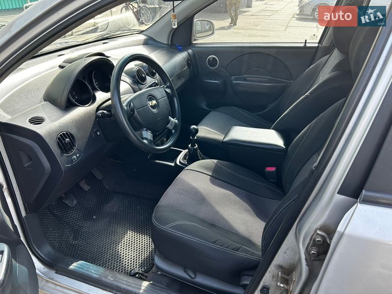 Хэтчбек Chevrolet Aveo 2007 в Киеве фото 9 Хэтчбек Chevrolet Aveo 2007 в Киеве
