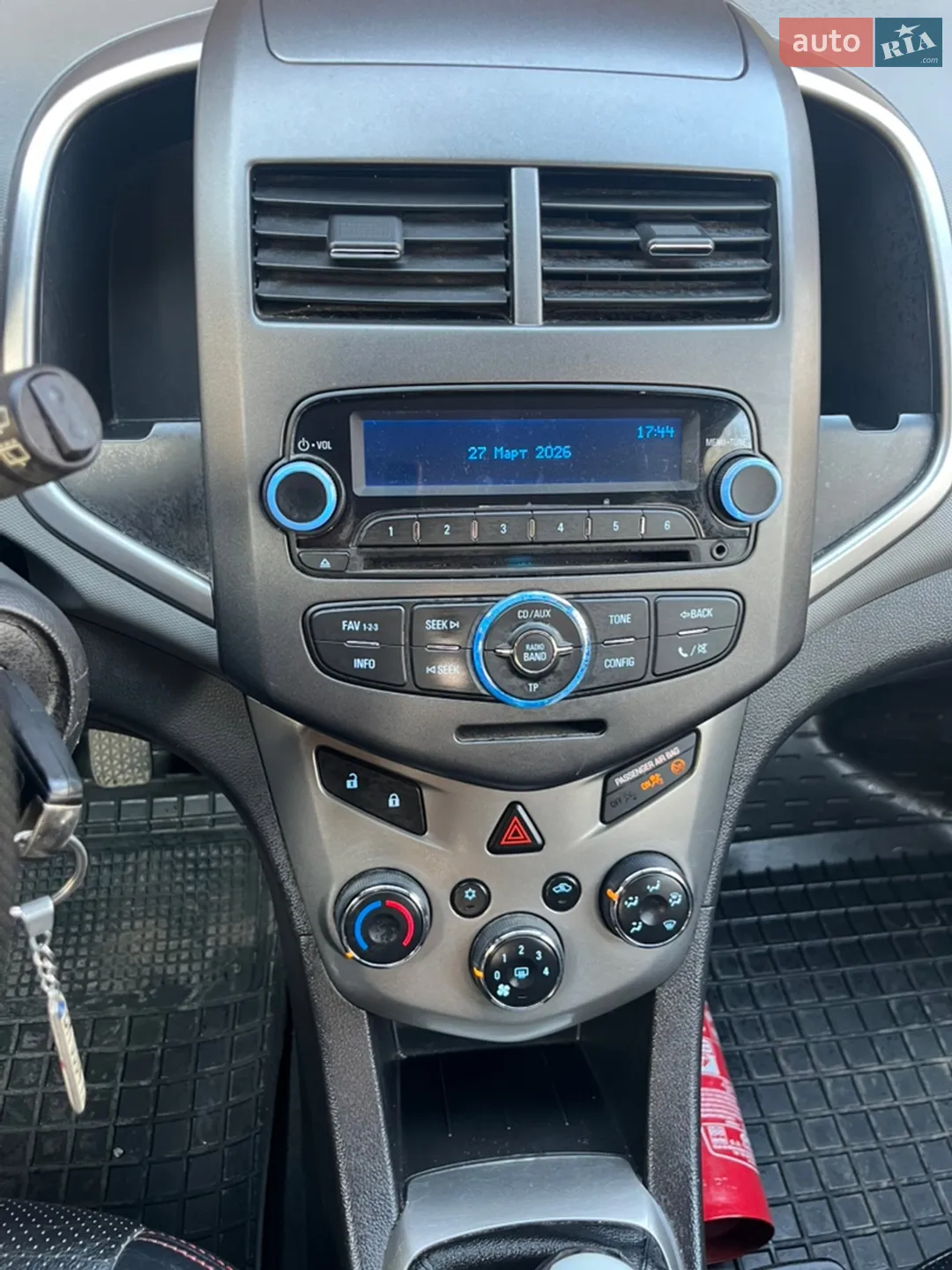 2011 Chevrolet Aveo - мініатюра 19