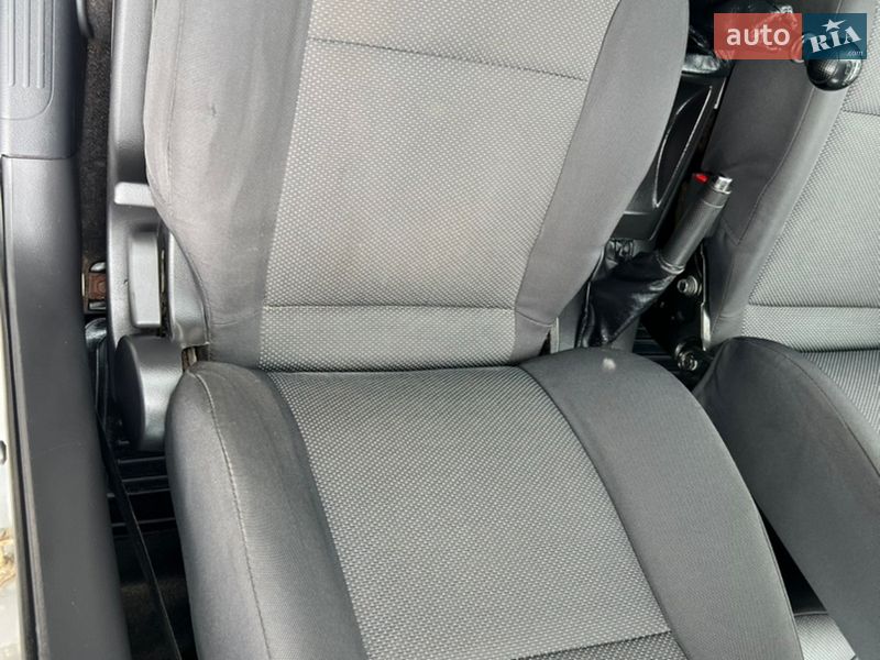 Седан Chevrolet Aveo 2011 в Виннице