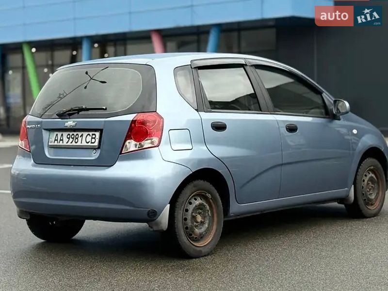 Хэтчбек Chevrolet Aveo 2006 в Киеве