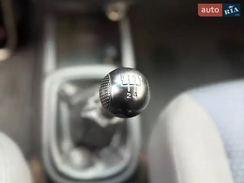 Хэтчбек Chevrolet Aveo 2006 в Киеве