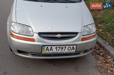 Седан Chevrolet Aveo 2004 в Києві