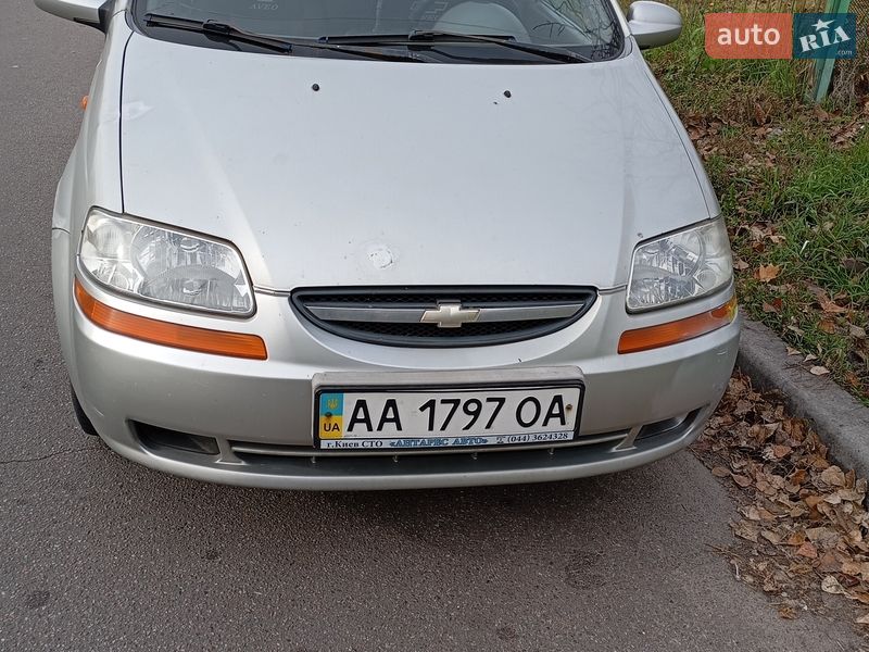 Седан Chevrolet Aveo 2004 в Киеве фото Седан Chevrolet Aveo 2004 в Киеве