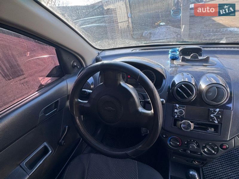 Седан Chevrolet Aveo 2006 в Гайвороне фото 8 Седан Chevrolet Aveo 2006 в Гайвороне