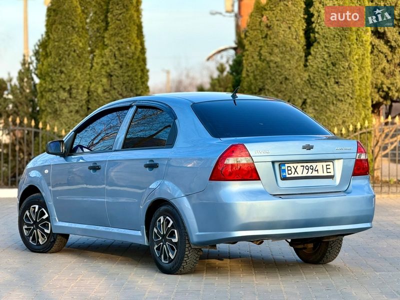 Седан Chevrolet Aveo 2006 в Кропивницком