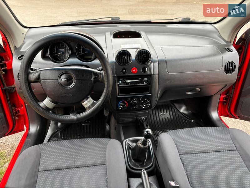 Хэтчбек Chevrolet Aveo 2006 в Могилев-Подольске фото 11 Хэтчбек Chevrolet Aveo 2006 в Могилев-Подольске