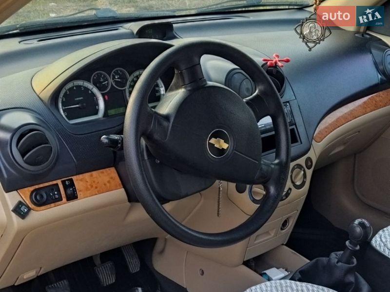 Седан Chevrolet Aveo 2008 в Киеве фото 5 Седан Chevrolet Aveo 2008 в Киеве