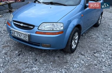 Седан Chevrolet Aveo 2005 в Днепре