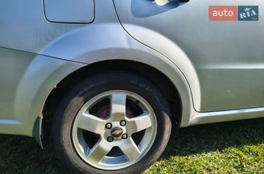 Седан Chevrolet Aveo 2008 в Нетішині