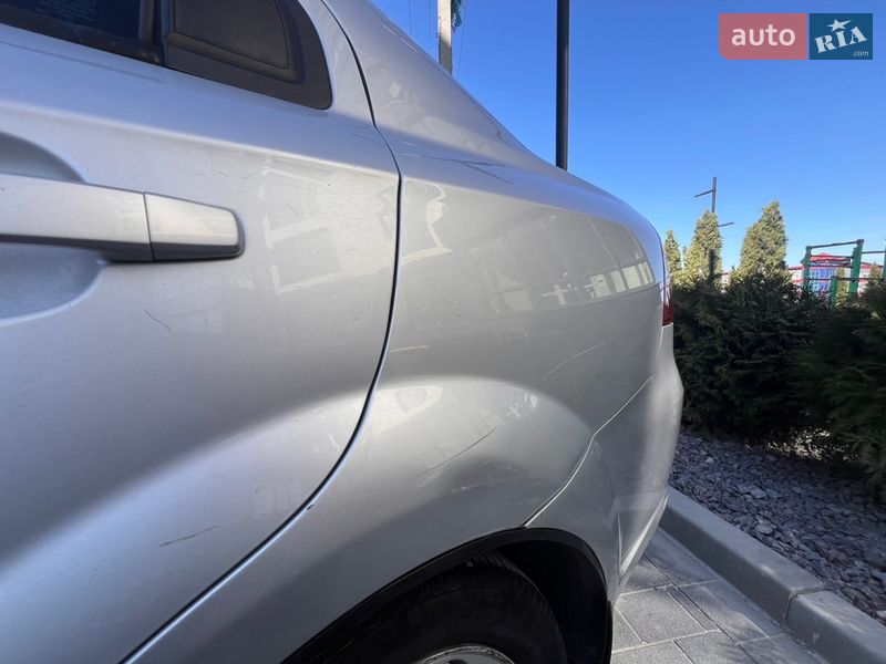 Седан Chevrolet Aveo 2008 в Городку