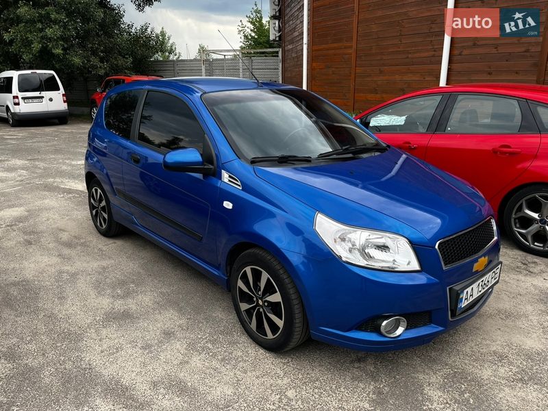 Хэтчбек Chevrolet Aveo 2011 в Киеве фото 2 Хэтчбек Chevrolet Aveo 2011 в Киеве