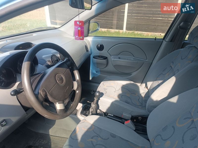 Седан Chevrolet Aveo 2005 в Чернигове