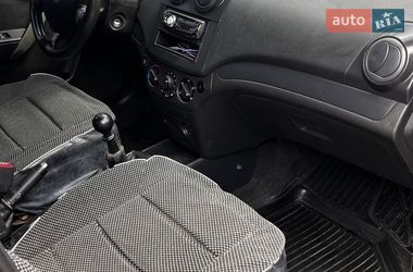 Седан Chevrolet Aveo 2007 в Полтаве