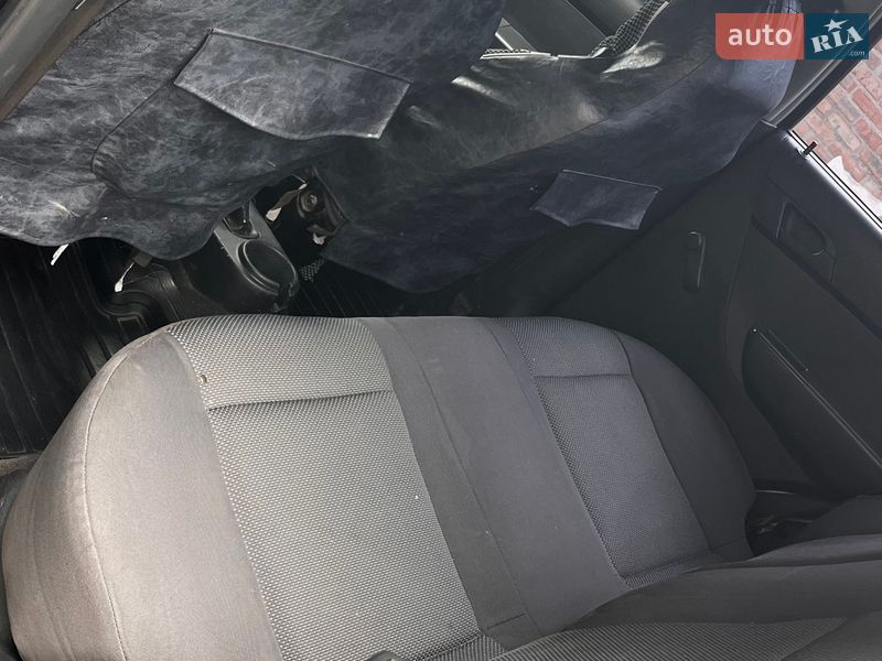 Седан Chevrolet Aveo 2007 в Полтаві