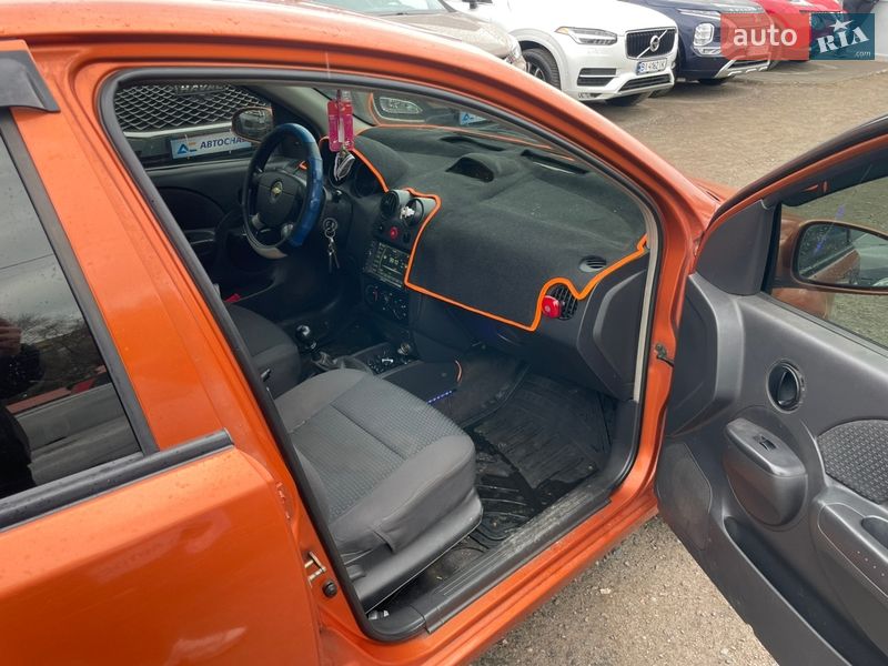 Хэтчбек Chevrolet Aveo 2006 в Полтаве фото 11 Хэтчбек Chevrolet Aveo 2006 в Полтаве