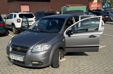 Седан Chevrolet Aveo 2011 в Черкассах