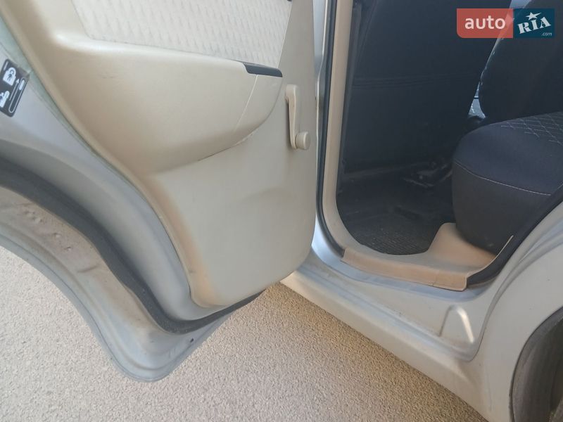 Седан Chevrolet Aveo 2008 в Каменском фото 7 Седан Chevrolet Aveo 2008 в Каменском