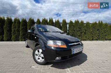 Седан Chevrolet Aveo 2005 в Черкассах