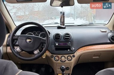Седан Chevrolet Aveo 2008 в Чернівцях