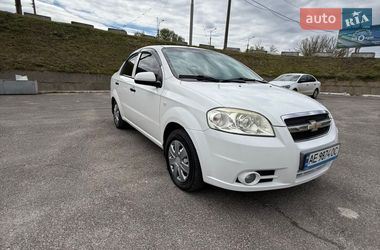Седан Chevrolet Aveo 2008 в Днепре
