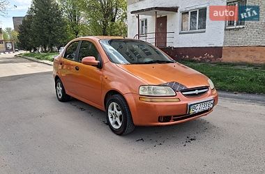 Седан Chevrolet Aveo 2005 в Львове