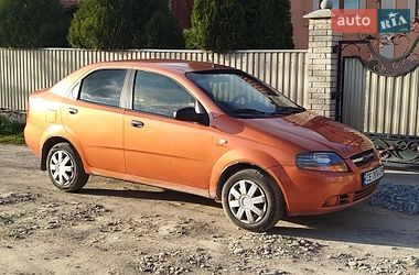 Седан Chevrolet Aveo 2006 в Черновцах