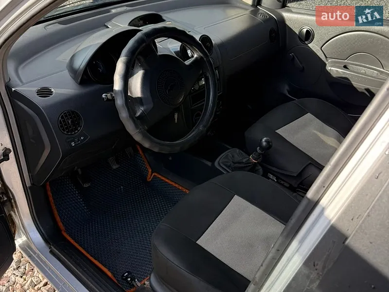 Chevrolet Aveo 2005 VIN Y6DSF69YE6B542074 фото оголошення 13 з 40